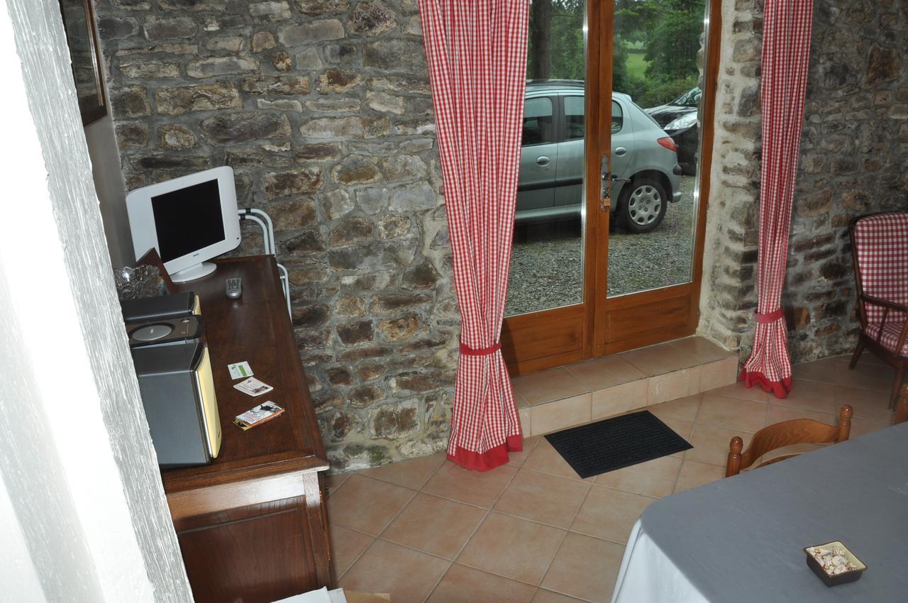 La Ferme De Montaigu Bed & Breakfast ภายนอก รูปภาพ